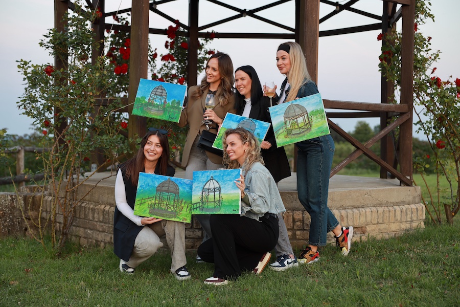 Erdut Wine Paint And Art  950